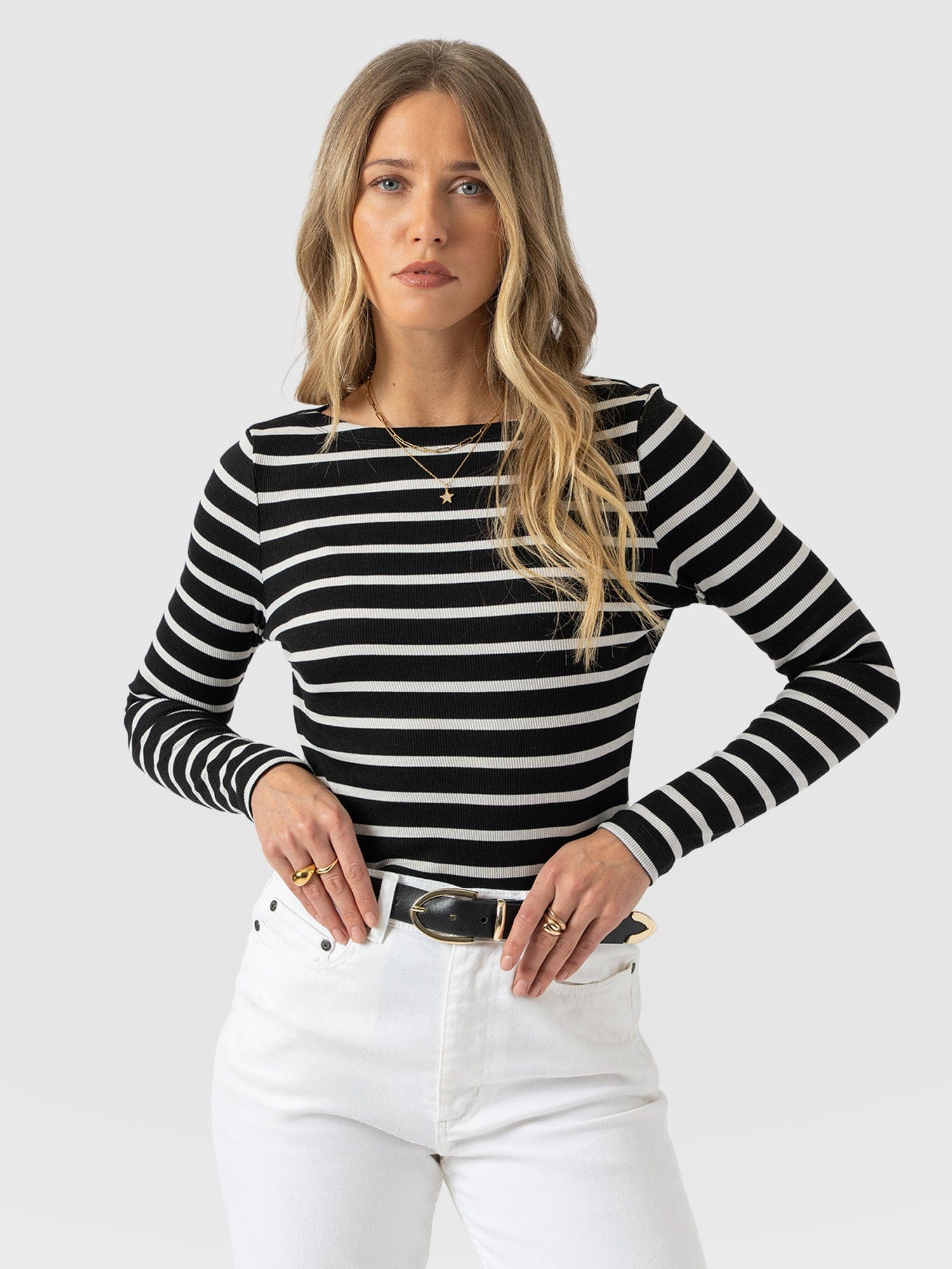 Austen Boat Neck Long Sleeve Tee - Black & White Stripe - Women's T-shirts | Saint + Sofia® USA